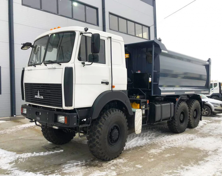 Самосвал Феникс 780130 на шасси МАЗ-6317F9-571-051