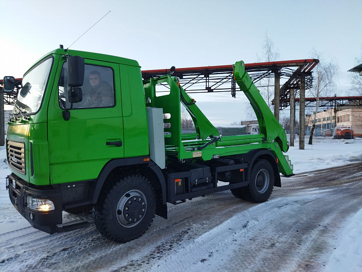 МАЗ-590625-030