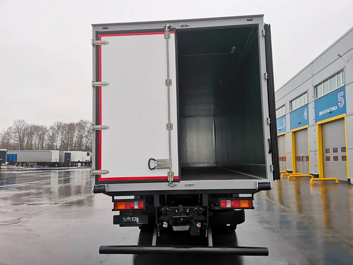 Фургон изотермический 8,2 м на шасси МАЗ-631228-8575-012